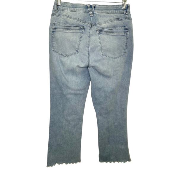 Democracy with Ab Technology Light Wash Cropped Scalloped Embroidered Hem Jeans - Picture 4 of 7